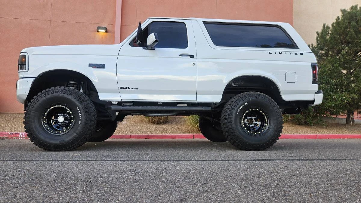 1992 Ford Bronco 5th Gen - Image 14 of 24
