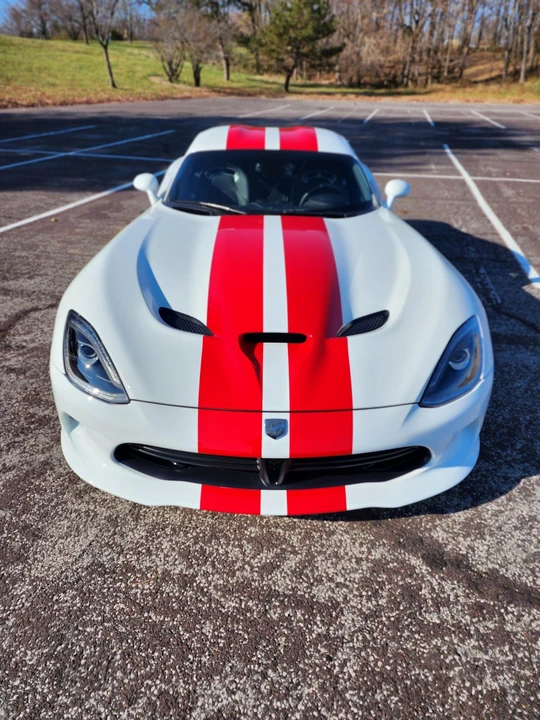 2016 Dodge Viper 5th Gen - Image 15 of 31