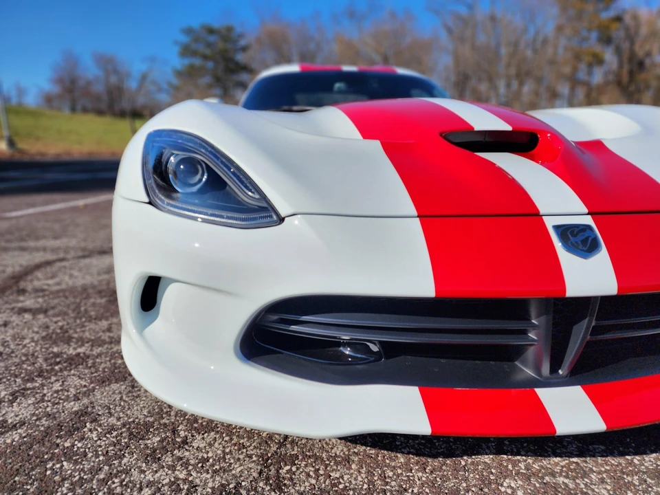 2016 Dodge Viper 5th Gen - Image 18 of 31