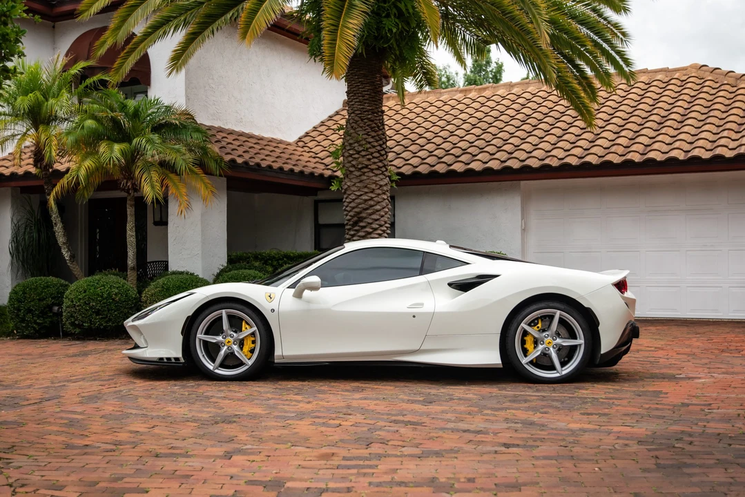 2021 Ferrari F8 Tributo - Image 17 of 31