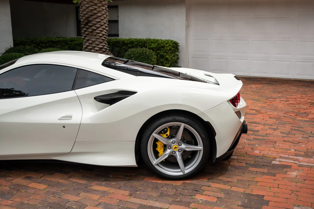 2021 Ferrari F8 Tributo - Image 20 of 31