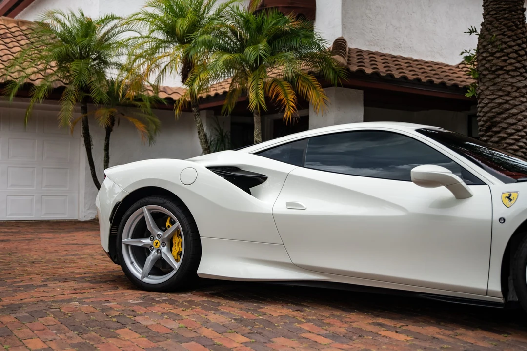 2021 Ferrari F8 Tributo - Image 28 of 31