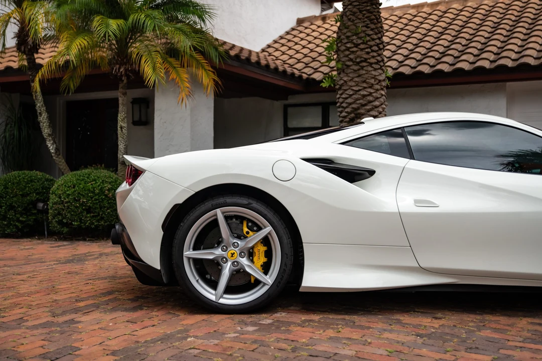 2021 Ferrari F8 Tributo - Image 27 of 31