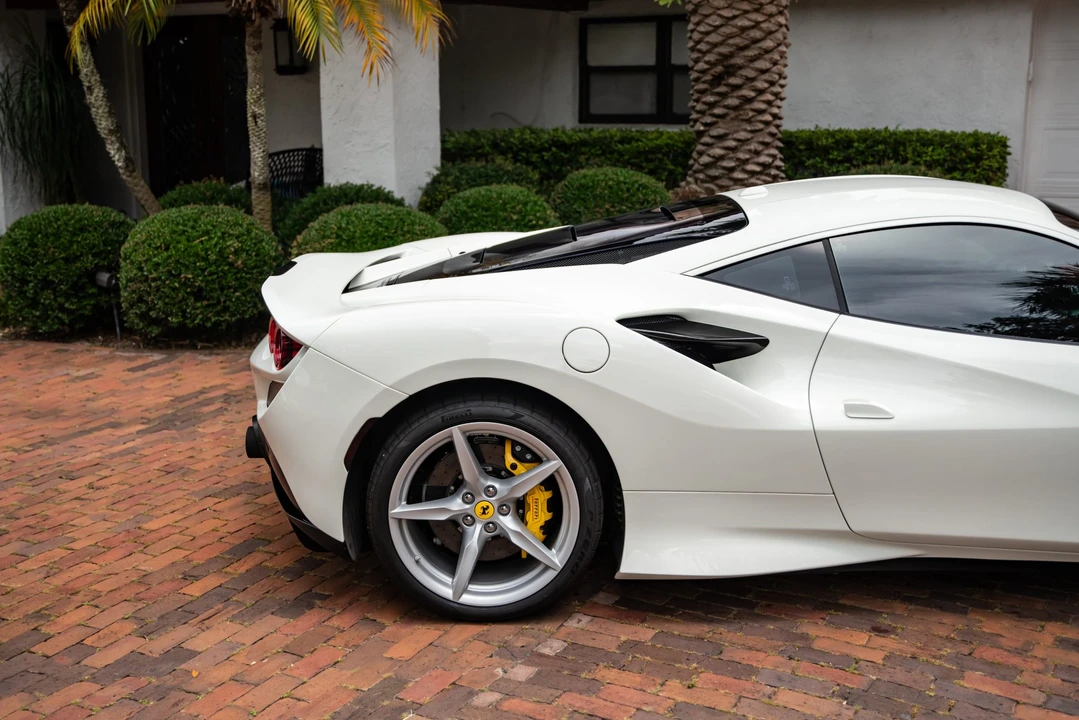 2021 Ferrari F8 Tributo - Image 26 of 31