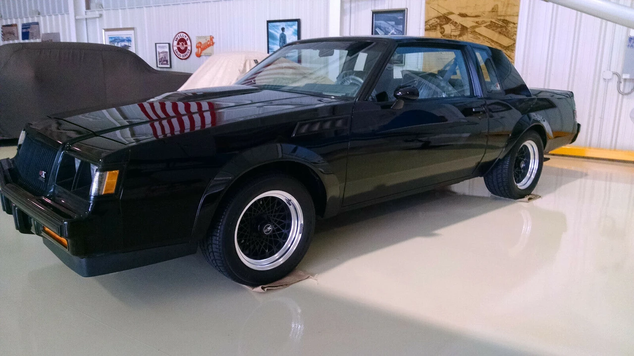 1987 Buick Grand National GNX - Image 2 of 31