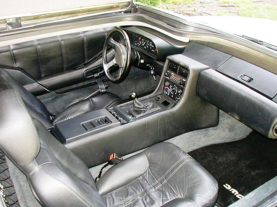 1981 DeLorean DMC-12 - Image 26 of 31