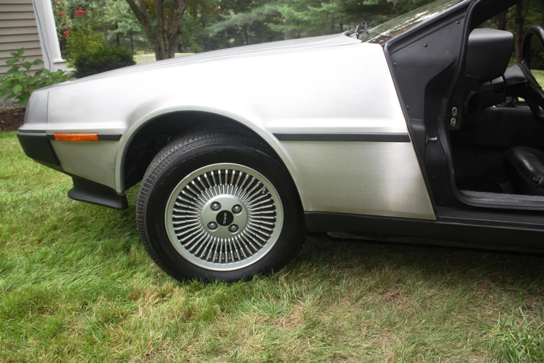 1981 DeLorean DMC-12 - Image 18 of 31