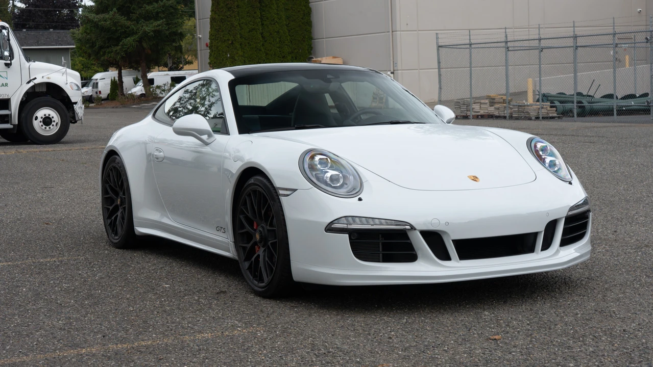 2015 Porsche 991 Carrera GTS - Image 5 of 31