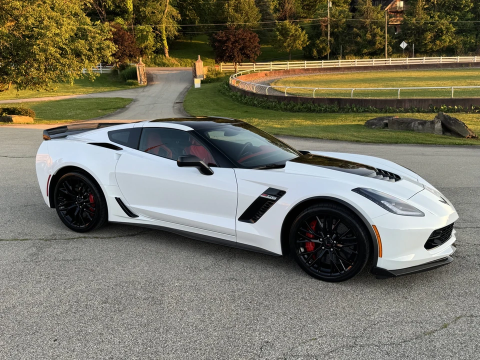 2016 Chevrolet Corvette C7 Z06 - Image 22 of 31