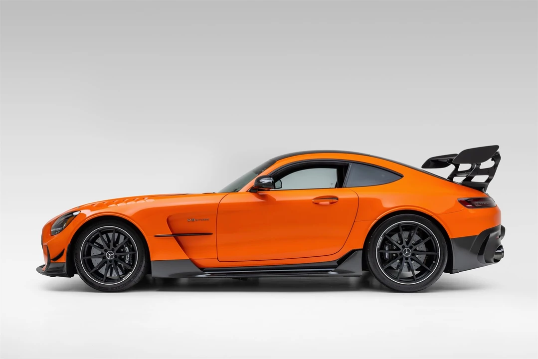 2021 Mercedes-Benz AMG GT Black Series - Image 16 of 31