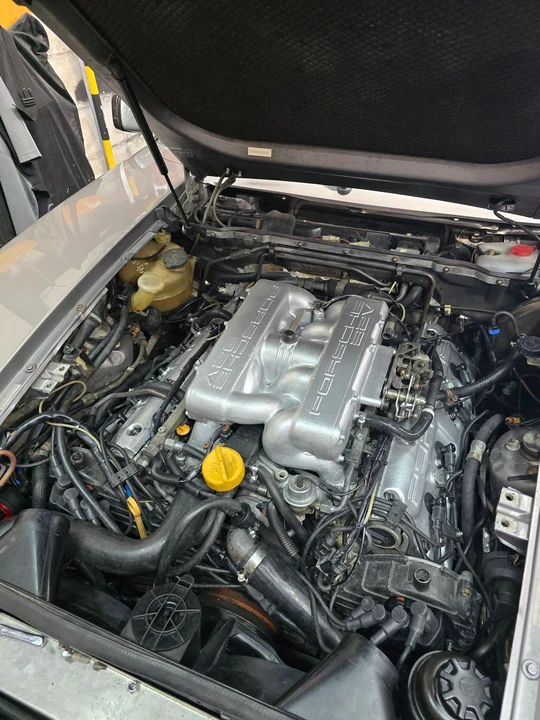 1989 Porsche 928 - Image 11 of 13