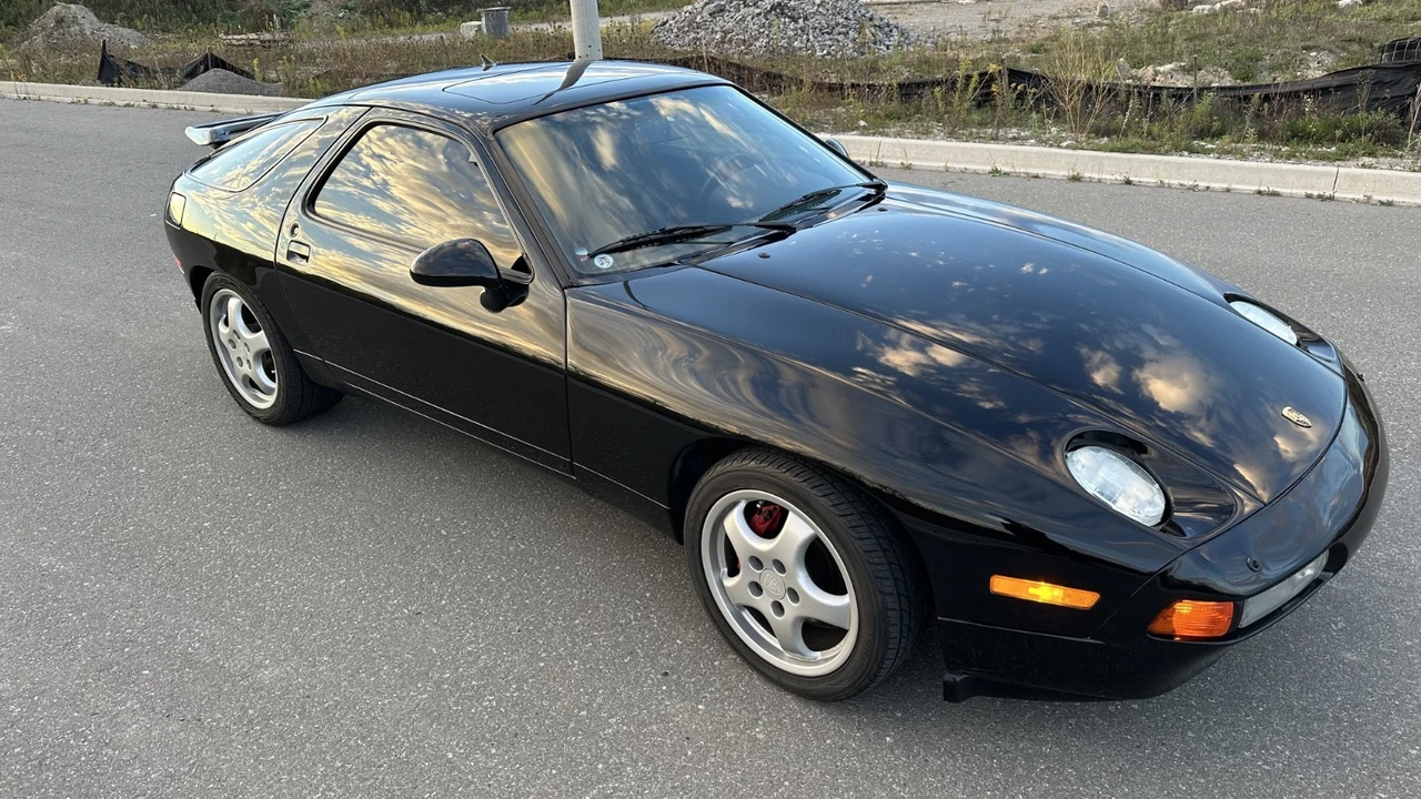 1987 Porsche 928 S4 - Image 9 of 24