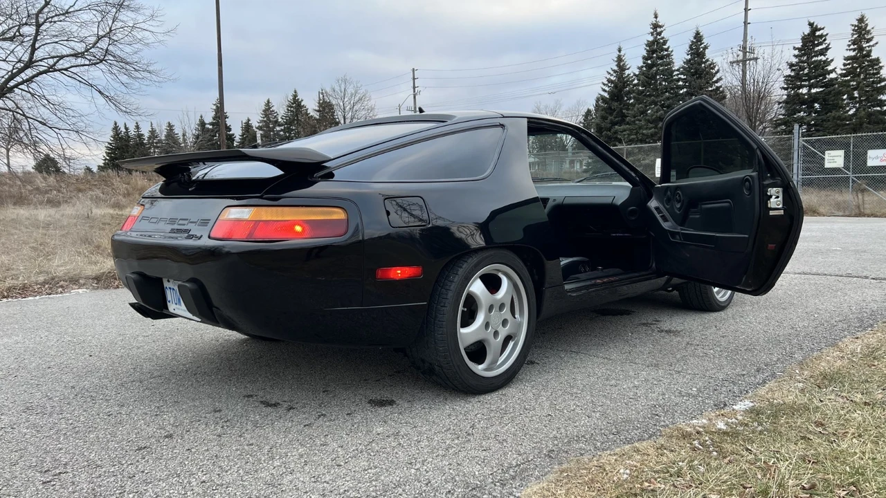 1987 Porsche 928 S4 - Image 20 of 24