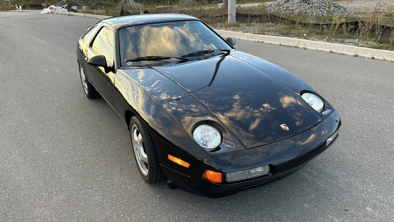 1987 Porsche 928 S4 - Image 8 of 24