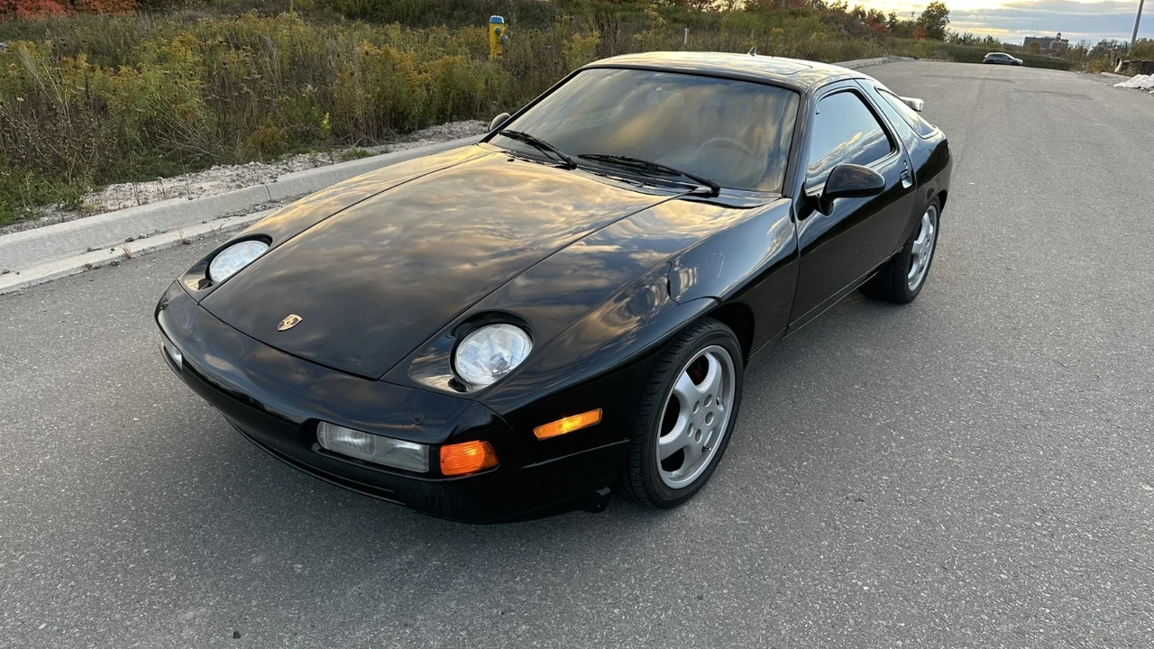 1987 Porsche 928 S4 - Image 2 of 24