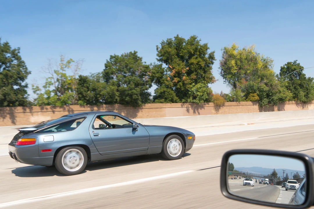 1987 Porsche 928 S4 - Image 3 of 4