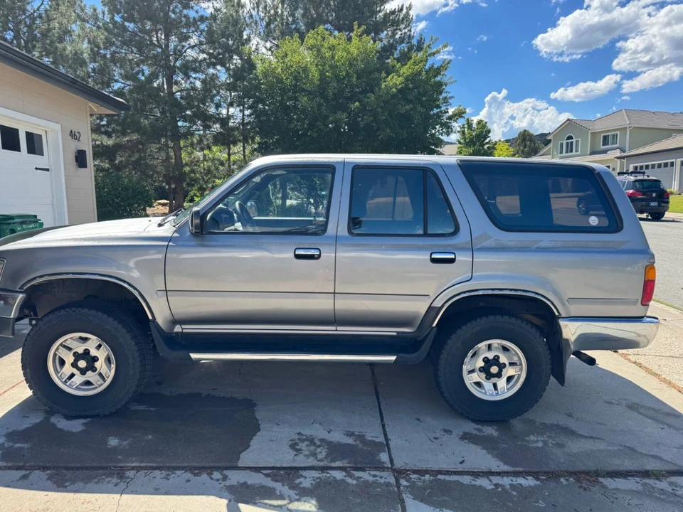 1993 Toyota 4Runner 2nd Gen - Image 3 of 11
