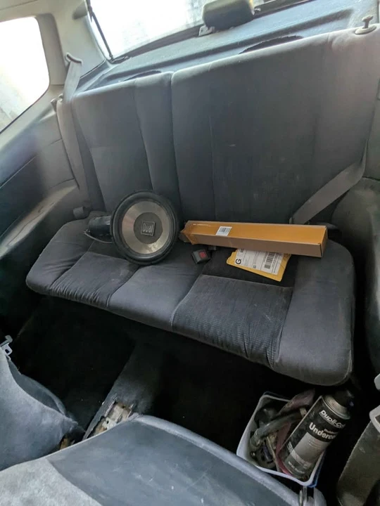 Saab 900 - Image 10 of 10