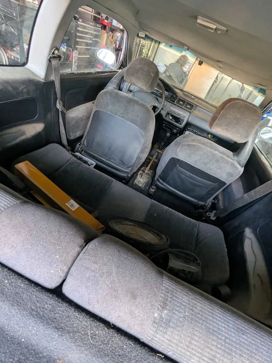 Saab 900 - Image 9 of 10
