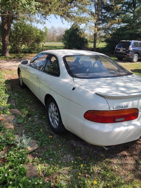 1993 Lexus SC400 - Image 3 of 10