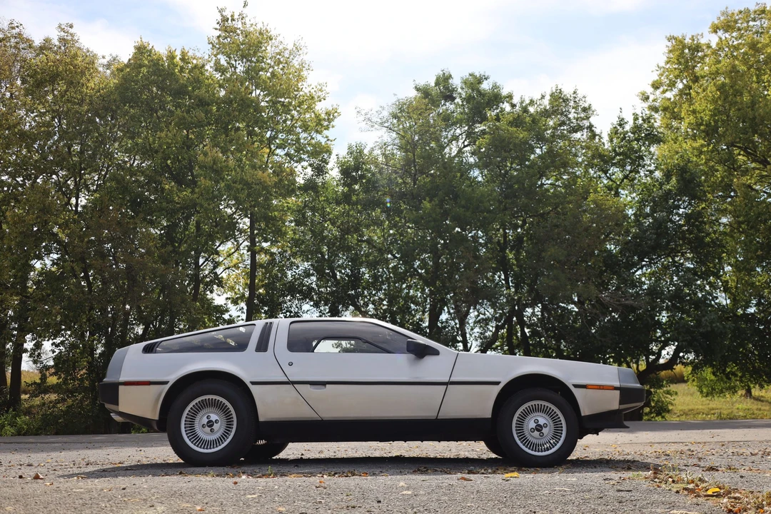 1983 DeLorean DMC-12 - Image 16 of 31