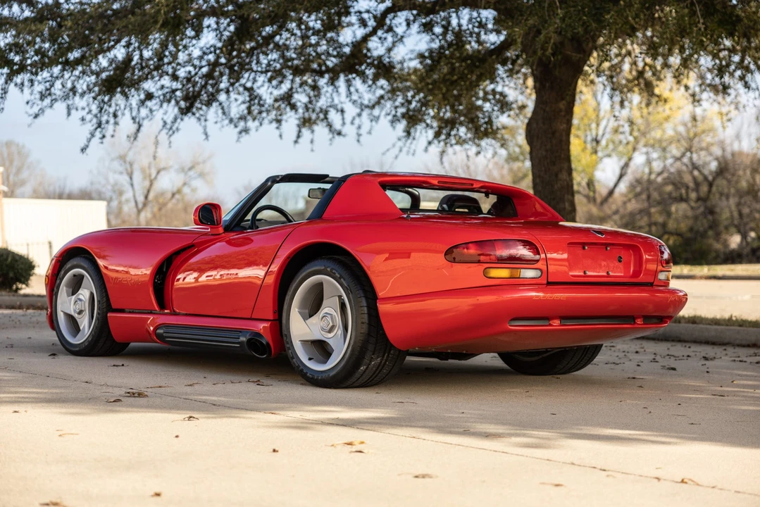 1992 Dodge Viper 1st Gen - Image 6 of 31