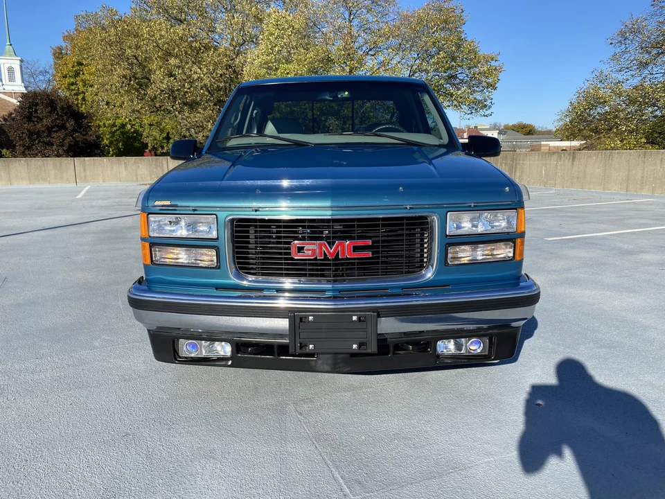 1997 GMC Sierra 1st Gen - Image 4 of 31
