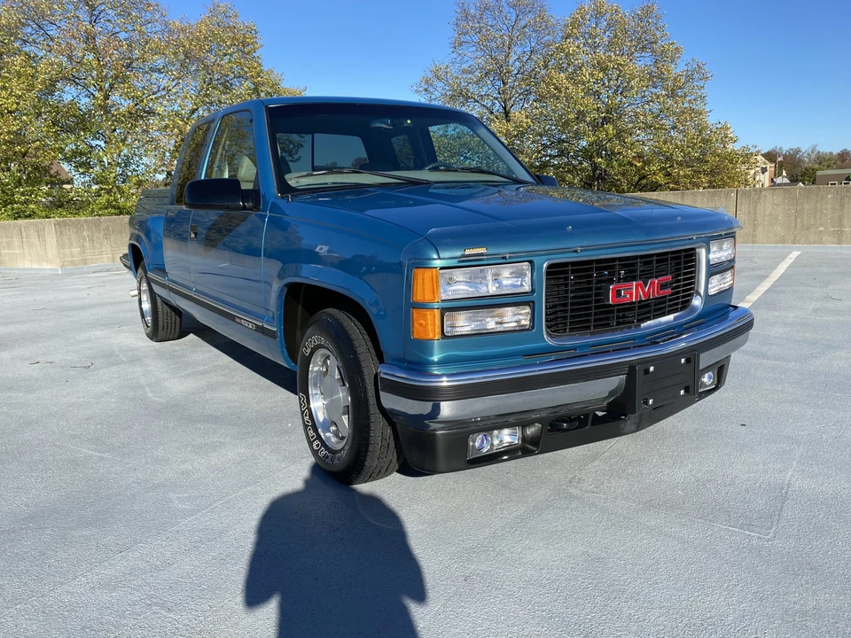 1997 GMC Sierra 1st Gen - Image 5 of 31