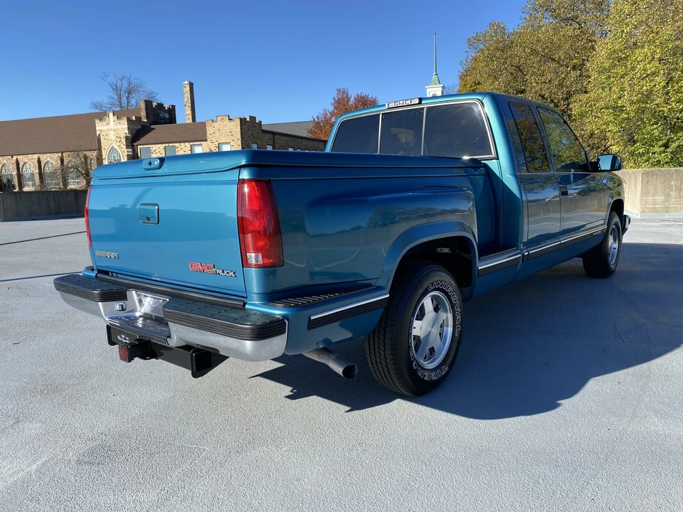 1997 GMC Sierra 1st Gen - Image 8 of 31