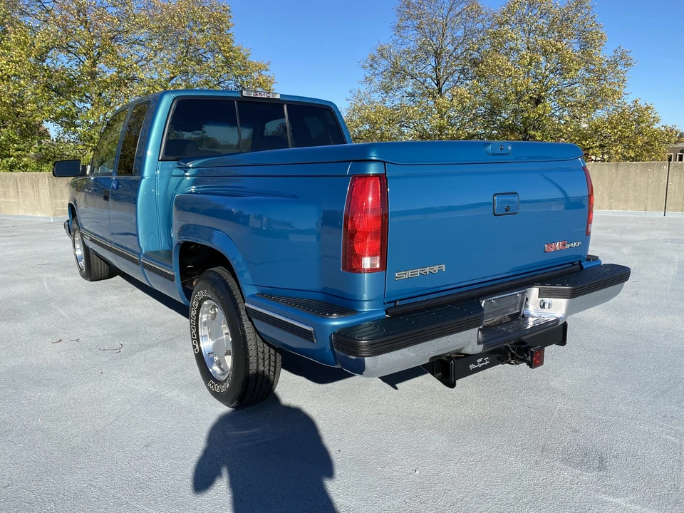 1997 GMC Sierra 1st Gen - Image 11 of 31