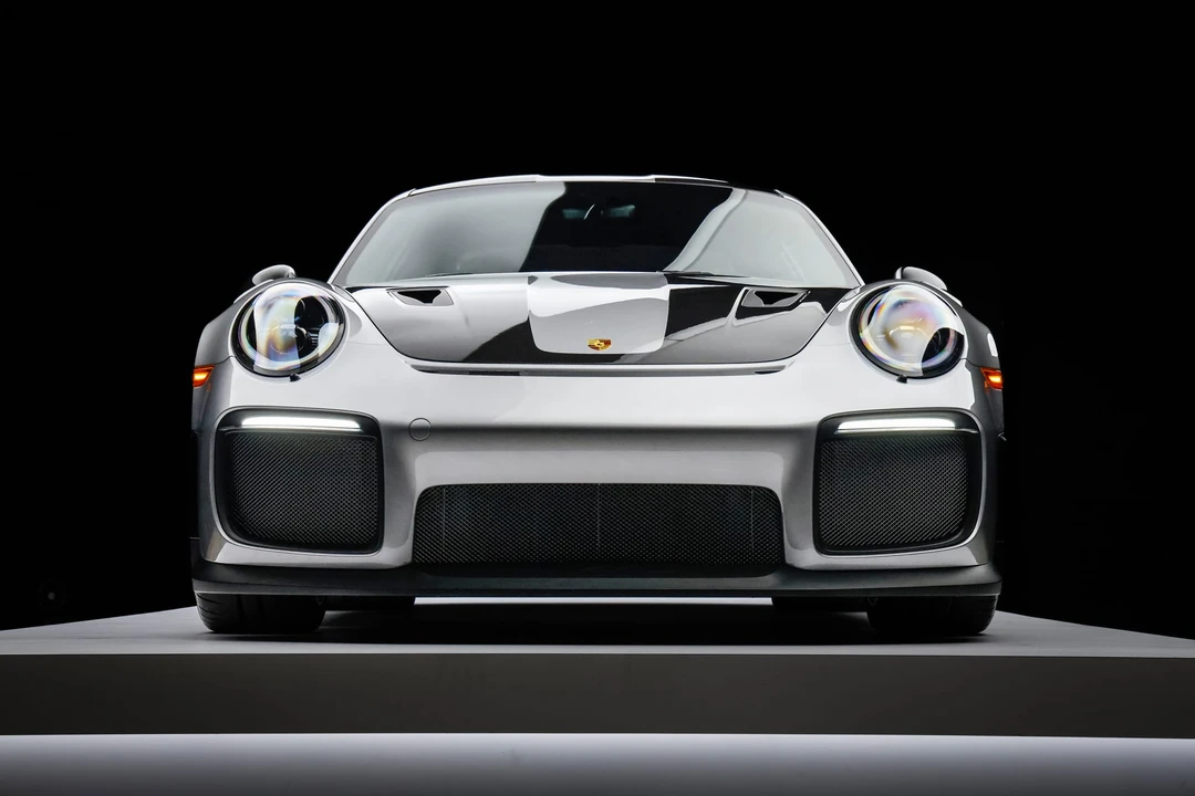 2018 Porsche 991 GT2 RS - Image 10 of 31
