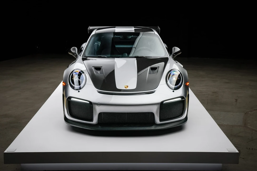 2018 Porsche 991 GT2 RS - Image 9 of 31