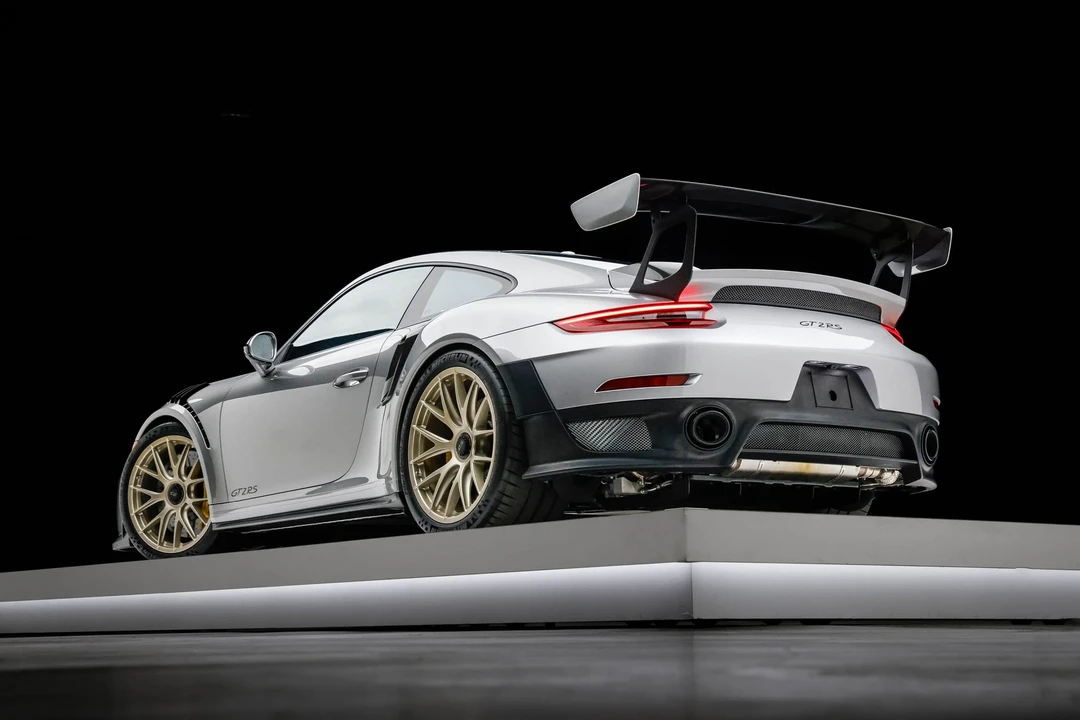 2018 Porsche 991 GT2 RS - Image 26 of 31