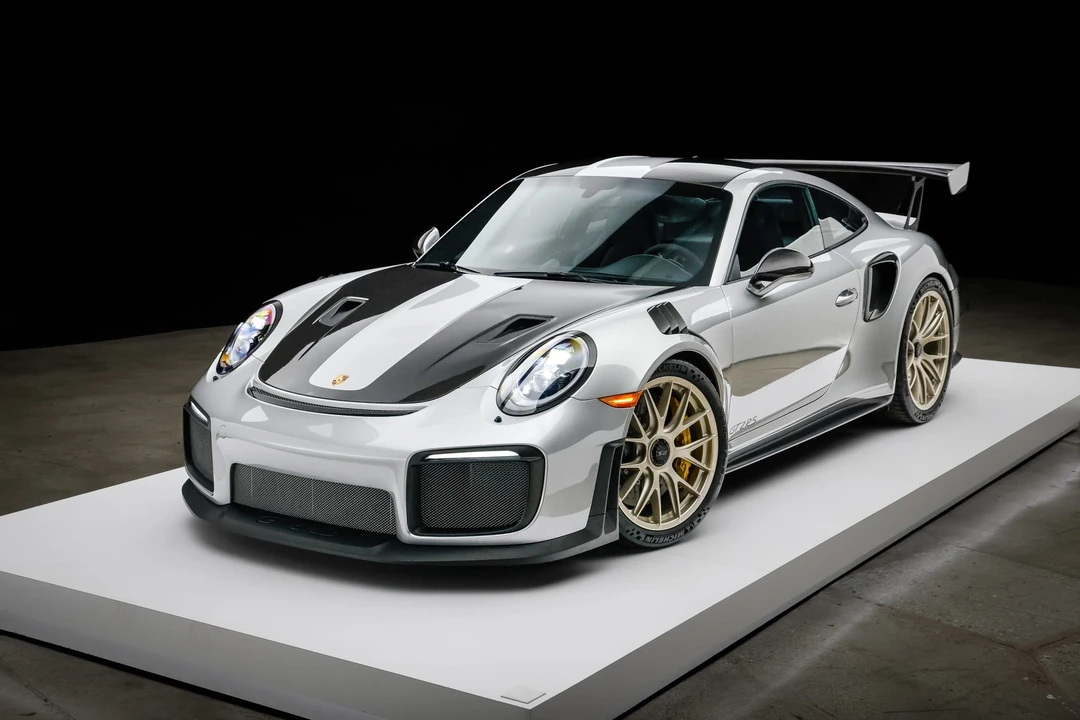 2018 Porsche 991 GT2 RS - Image 7 of 31
