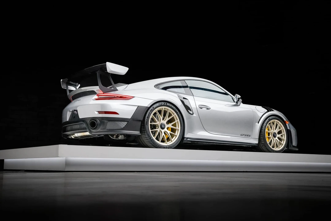 2018 Porsche 991 GT2 RS - Image 19 of 31