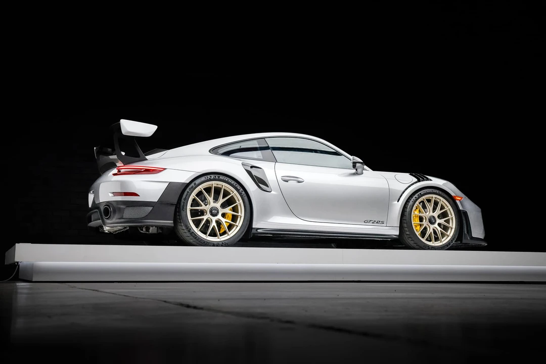 2018 Porsche 991 GT2 RS - Image 18 of 31