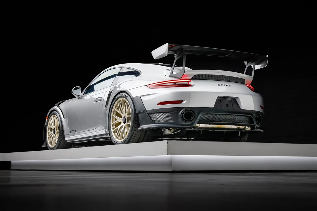 2018 Porsche 991 GT2 RS - Image 25 of 31