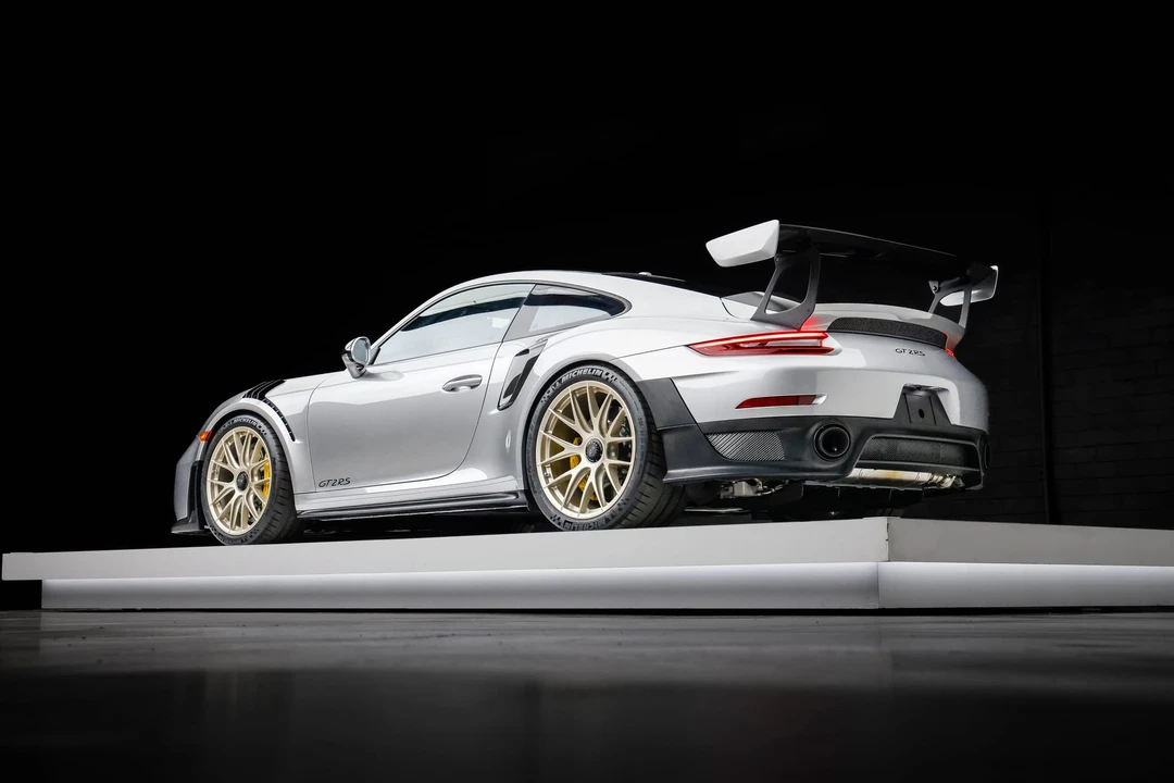 2018 Porsche 991 GT2 RS - Image 28 of 31