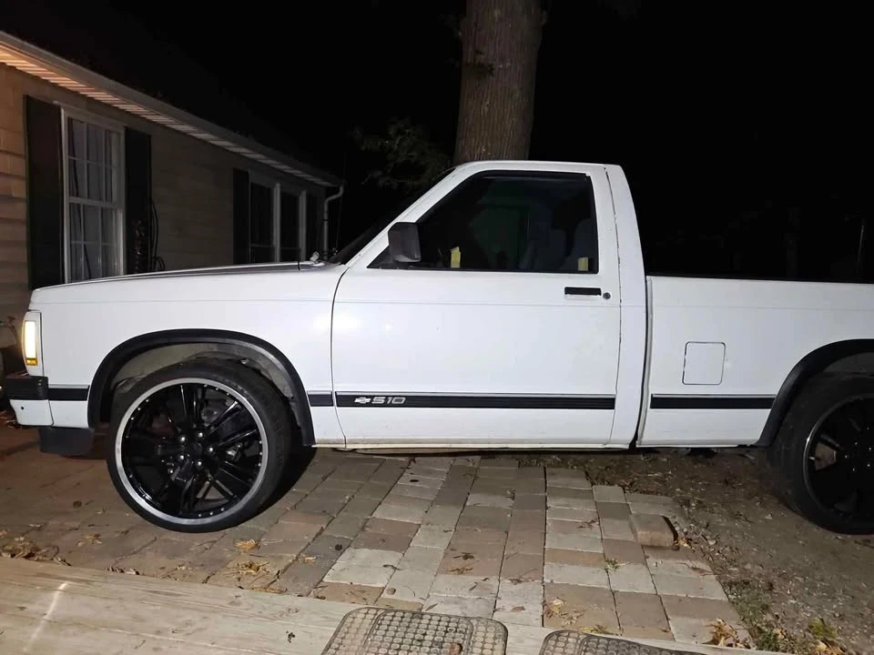 1993 Chevrolet S-10 - Image 2 of 5