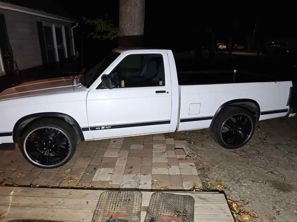 1993 Chevrolet S-10 - Image 3 of 5