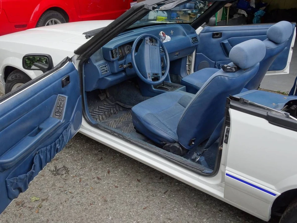 1993 Ford Mustang 3rd Gen - Image 6 of 12