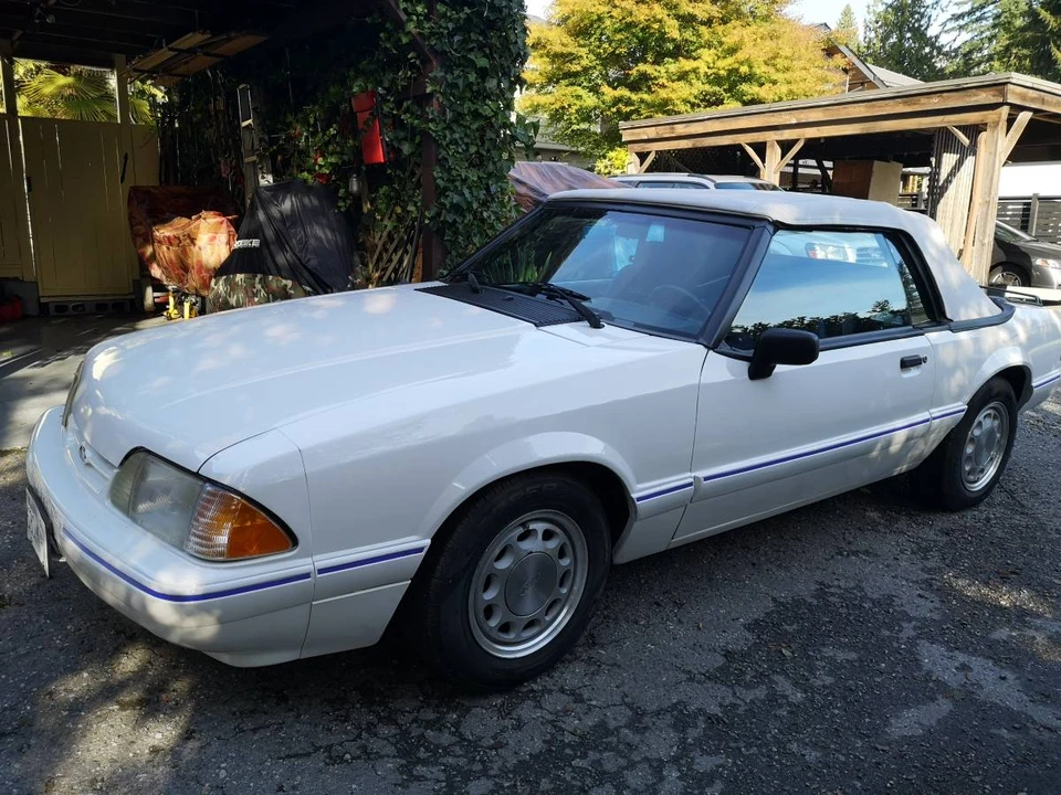1993 Ford Mustang 3rd Gen - Image 5 of 12