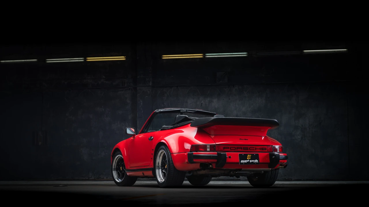 1985 Porsche 911 Carrera 3.2 - Image 9 of 31