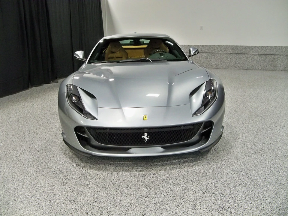 2019 Ferrari 812 Superfast - Image 4 of 31