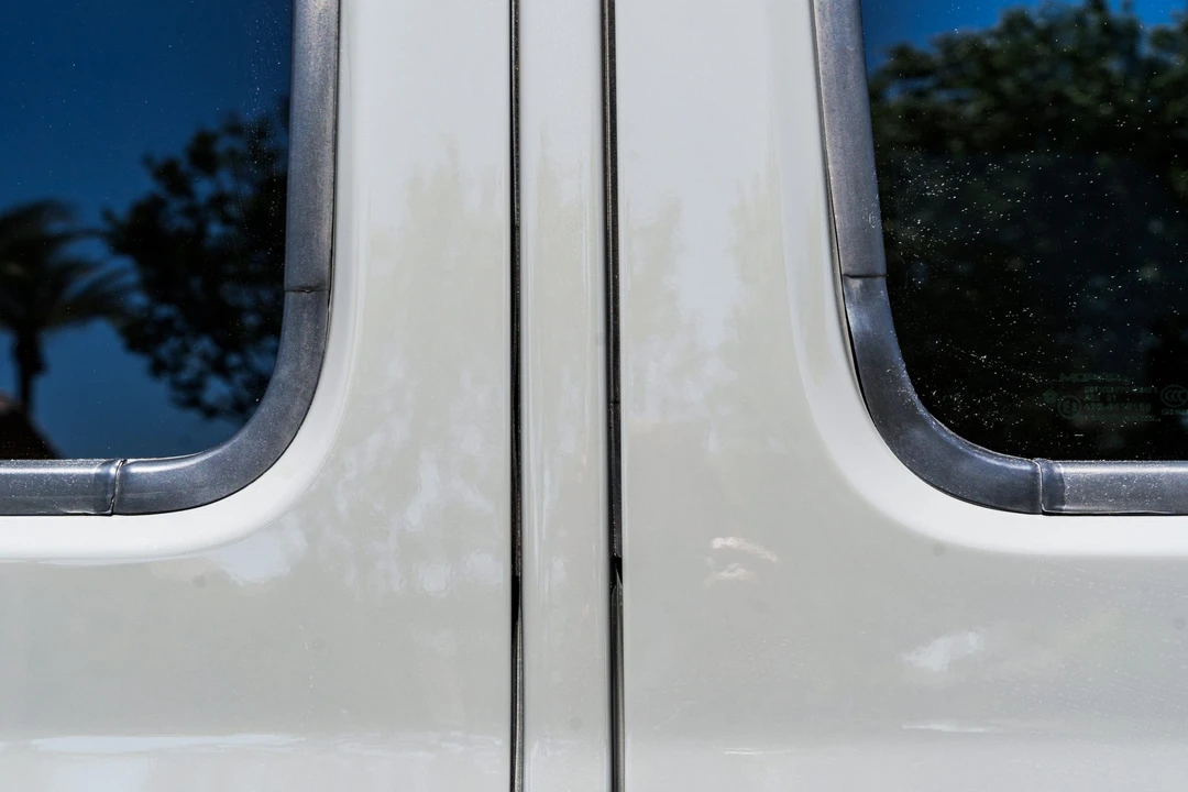 2021 Jeep JL Wrangler - Image 18 of 31