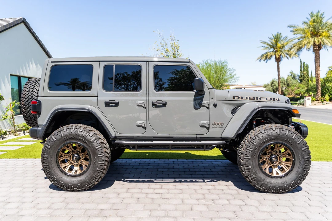 2021 Jeep JL Wrangler - Image 5 of 31