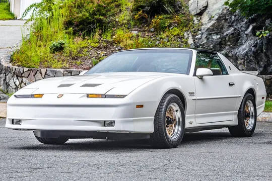 1989 Pontiac Firebird Trans Am 3rd Gen - Image 3 of 31