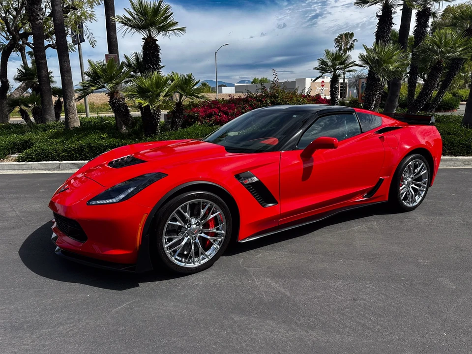 2015 Chevrolet Corvette C7 Z06 - Image 3 of 31