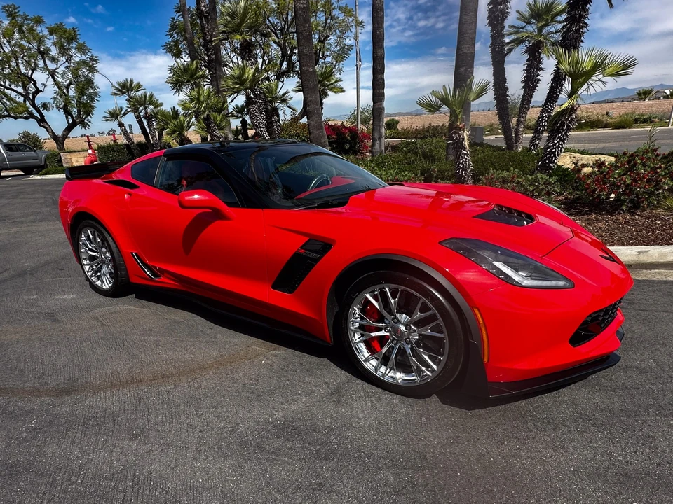 2015 Chevrolet Corvette C7 Z06 - Image 8 of 31