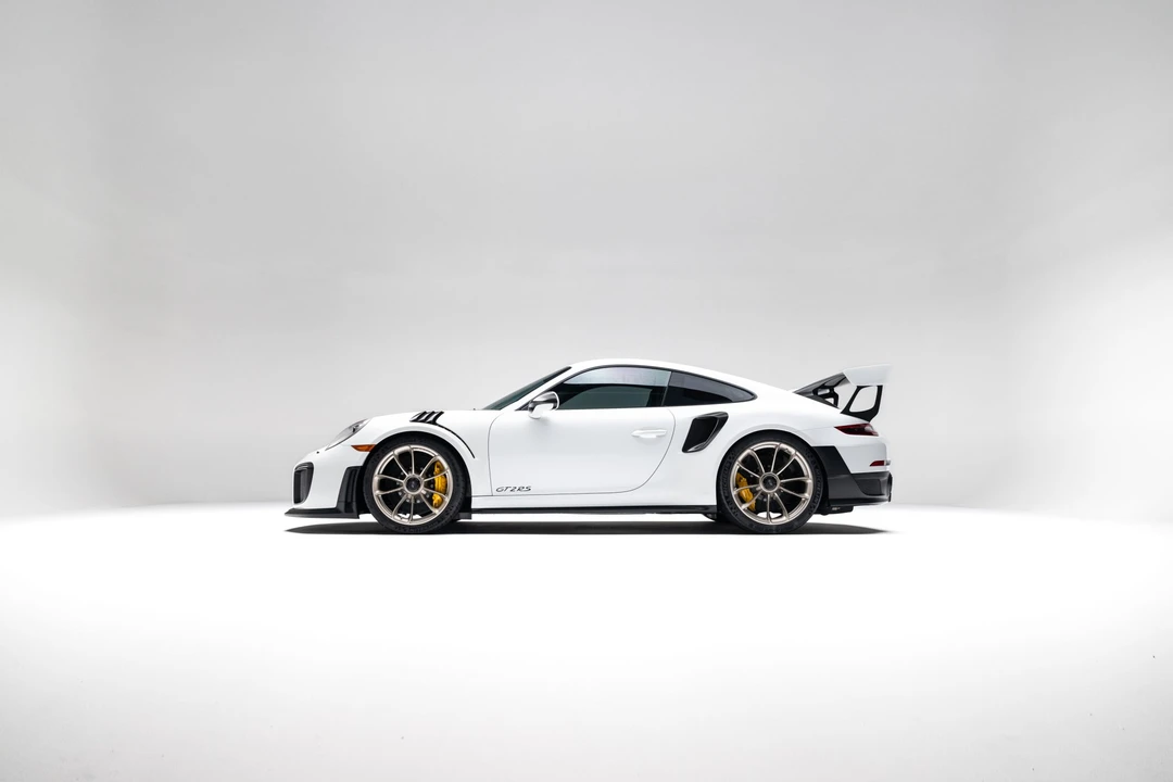 2019 Porsche 991 GT2 RS - Image 11 of 31